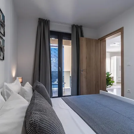 Apartman Laurel *
